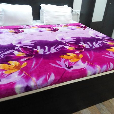 נאווי מומבאי Asian Suites Tulsi Aura מראה חיצוני תמונה