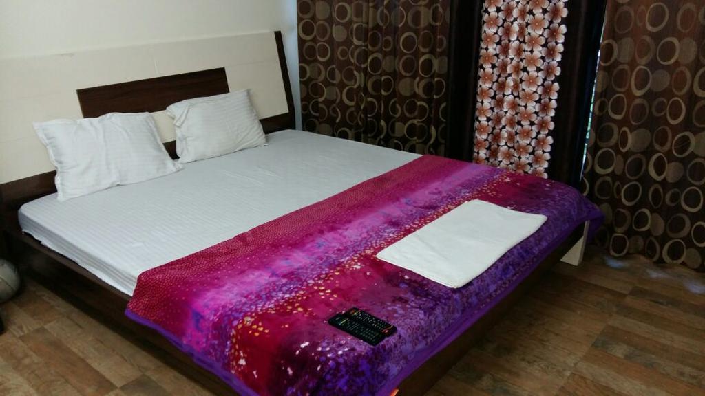 נאווי מומבאי Asian Suites Tulsi Aura מראה חיצוני תמונה