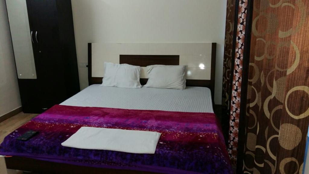 נאווי מומבאי Asian Suites Tulsi Aura מראה חיצוני תמונה