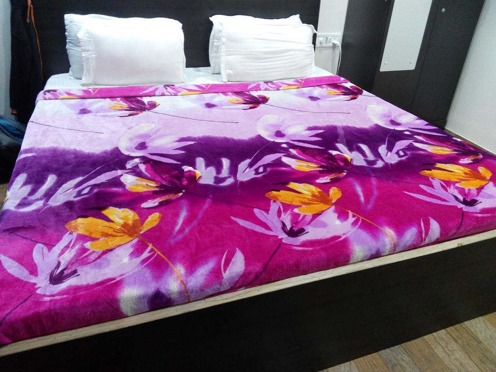 נאווי מומבאי Asian Suites Tulsi Aura מראה חיצוני תמונה